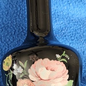 UOCG Vintage Black Japanese Flower Bud Vase With Gold Rim.
